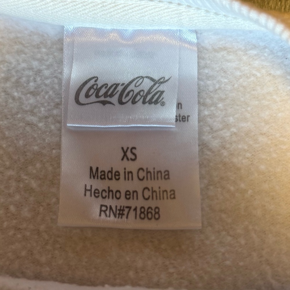 Vintage Coca-Cola White Cropped Sweatshirt - Picture 4 of 6